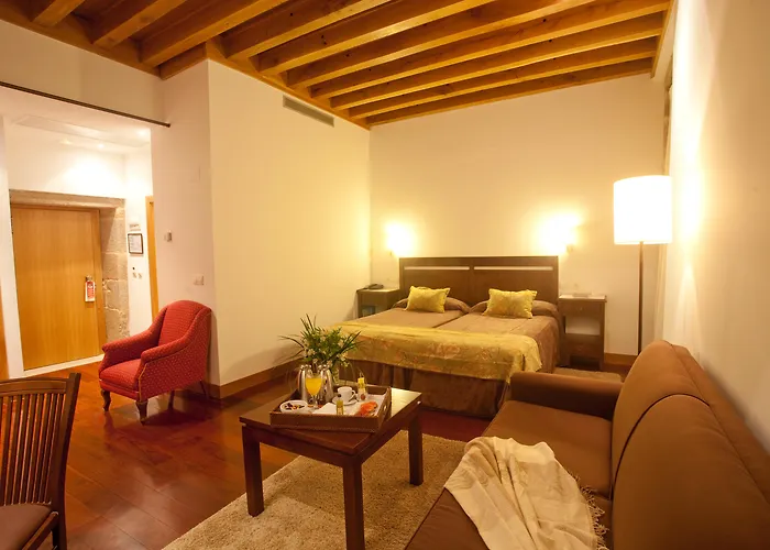 圣弗朗西斯科纪念碑酒店 圣地亚哥－德孔波斯特拉