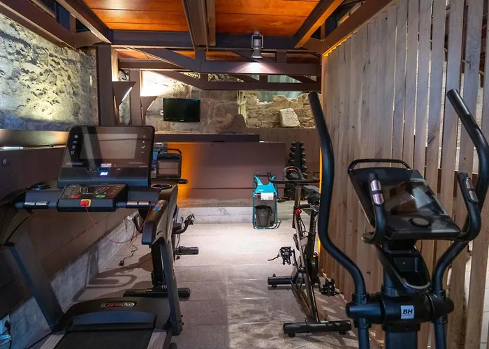 圣弗朗西斯科纪念碑酒店 4* 圣地亚哥－德孔波斯特拉